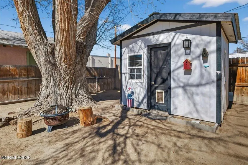 317 Center, Yerington, Nevada 89447, 2 Bedrooms Bedrooms, ,1 BathroomBathrooms,Residential,Residential,Center,260002544