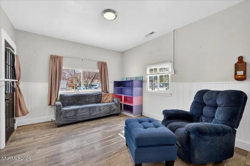 317 Center, Yerington, Nevada 89447, 2 Bedrooms Bedrooms, ,1 BathroomBathrooms,Residential,Residential,Center,260002544