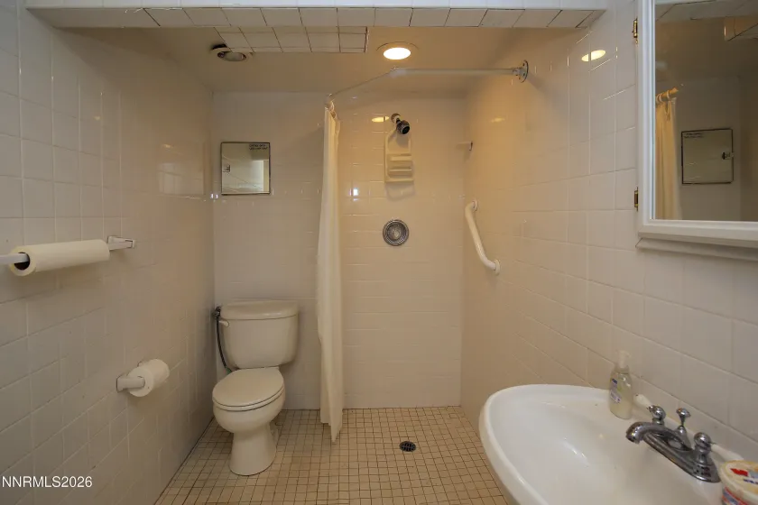 171 Myron, Zephyr Cove, Nevada 89448, 4 Bedrooms Bedrooms, ,4 BathroomsBathrooms,Residential,Residential,Myron,260002545