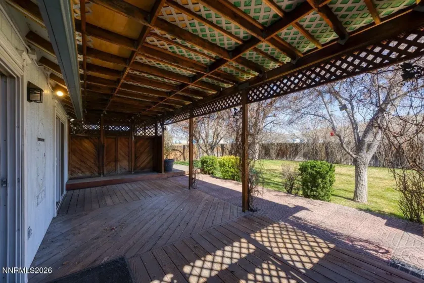 2264 Fernwood, Sparks, Nevada 89434, 3 Bedrooms Bedrooms, ,2 BathroomsBathrooms,Residential,Residential,Fernwood,260002547