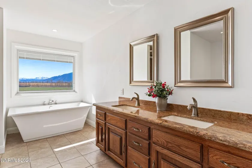 1663 Mackland, Minden, Nevada 89423, 4 Bedrooms Bedrooms, ,3 BathroomsBathrooms,Residential,Residential,Mackland,260002549