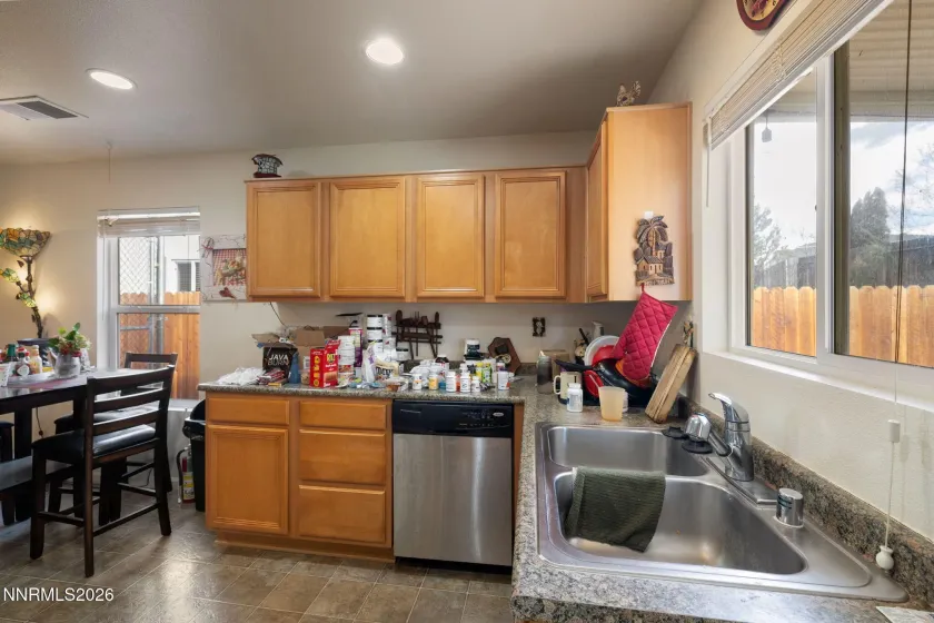 8925 Silverkist, Reno, Nevada 89506, 3 Bedrooms Bedrooms, ,2 BathroomsBathrooms,Residential,Residential,Silverkist,260002552