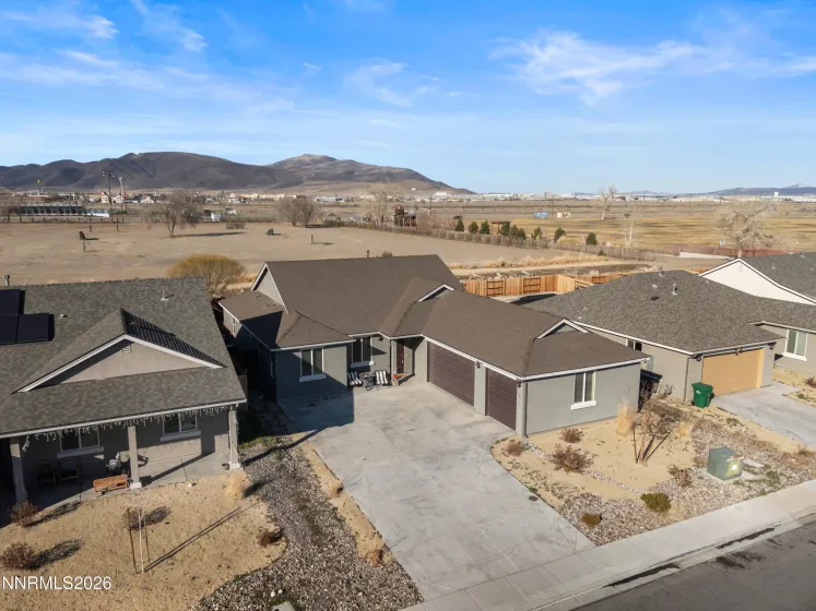 546 Country Hollow, Fernley, Nevada 89408, 3 Bedrooms Bedrooms, ,2 BathroomsBathrooms,Residential,Residential,Country Hollow,260002554