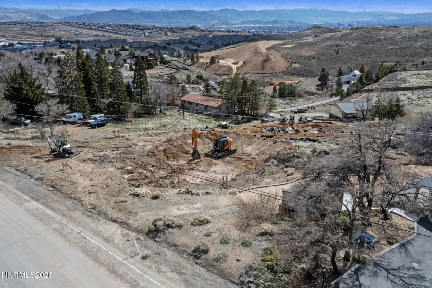 620 Hoge, Reno, Nevada 89506, 5 Bedrooms Bedrooms, ,5 BathroomsBathrooms,Residential,Residential,Hoge,260002560