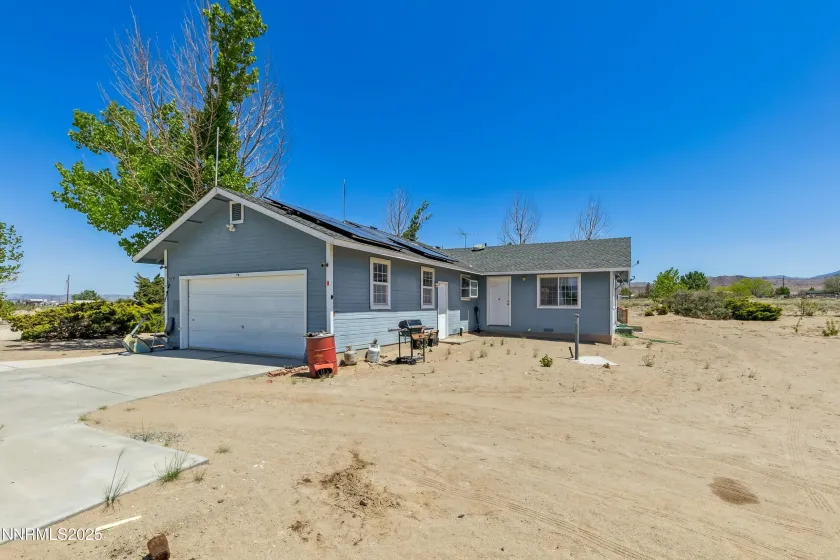 21 Fox, Yerington, Nevada 89447, 3 Bedrooms Bedrooms, ,2 BathroomsBathrooms,Residential,Residential,Fox,250051110