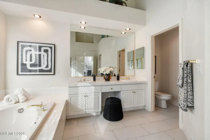 6186 Squires, Reno, Nevada 89519, 3 Bedrooms Bedrooms, ,3 BathroomsBathrooms,Residential,Residential,Squires,260001085