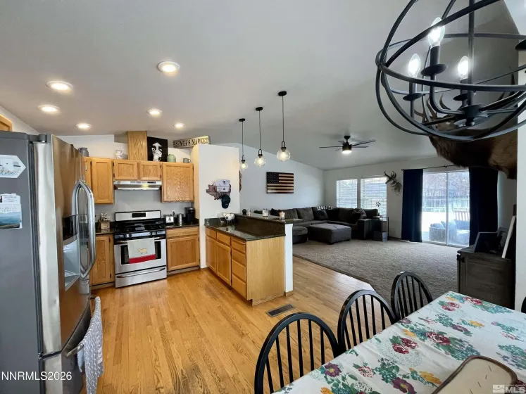 3205 Sherwood, Winnemucca, Nevada 89445, 3 Bedrooms Bedrooms, ,2 BathroomsBathrooms,Residential,Residential,Sherwood,260002562