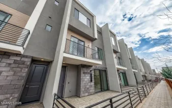 171 Rissone, Reno, Nevada 89503, 3 Bedrooms Bedrooms, ,6 BathroomsBathrooms,Residential,Residential,Rissone,260002567