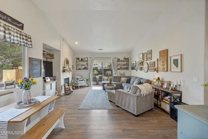 4154 Pillary, Sparks, Nevada 89436, 3 Bedrooms Bedrooms, ,2 BathroomsBathrooms,Residential,Residential,Pillary,260002569