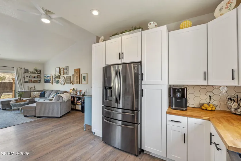 4154 Pillary, Sparks, Nevada 89436, 3 Bedrooms Bedrooms, ,2 BathroomsBathrooms,Residential,Residential,Pillary,260002569