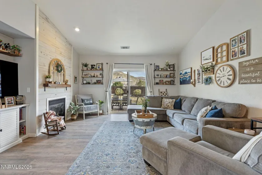 4154 Pillary, Sparks, Nevada 89436, 3 Bedrooms Bedrooms, ,2 BathroomsBathrooms,Residential,Residential,Pillary,260002569