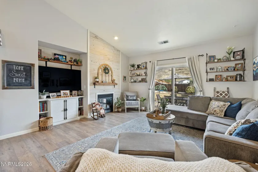 4154 Pillary, Sparks, Nevada 89436, 3 Bedrooms Bedrooms, ,2 BathroomsBathrooms,Residential,Residential,Pillary,260002569