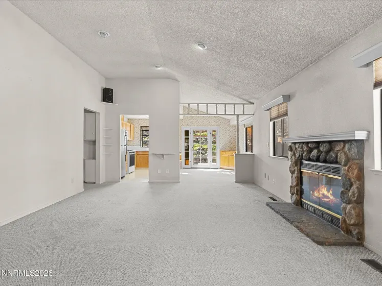 5846 Walnut Creek, Reno, Nevada 89523, 3 Bedrooms Bedrooms, ,2 BathroomsBathrooms,Residential,Residential,Walnut Creek,260002570