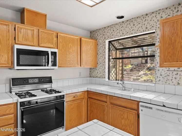 5846 Walnut Creek, Reno, Nevada 89523, 3 Bedrooms Bedrooms, ,2 BathroomsBathrooms,Residential,Residential,Walnut Creek,260002570