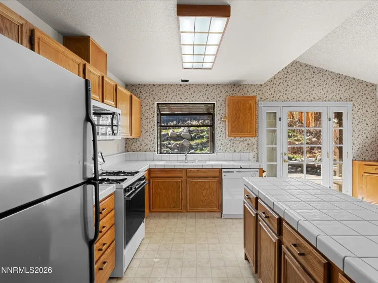 5846 Walnut Creek, Reno, Nevada 89523, 3 Bedrooms Bedrooms, ,2 BathroomsBathrooms,Residential,Residential,Walnut Creek,260002570