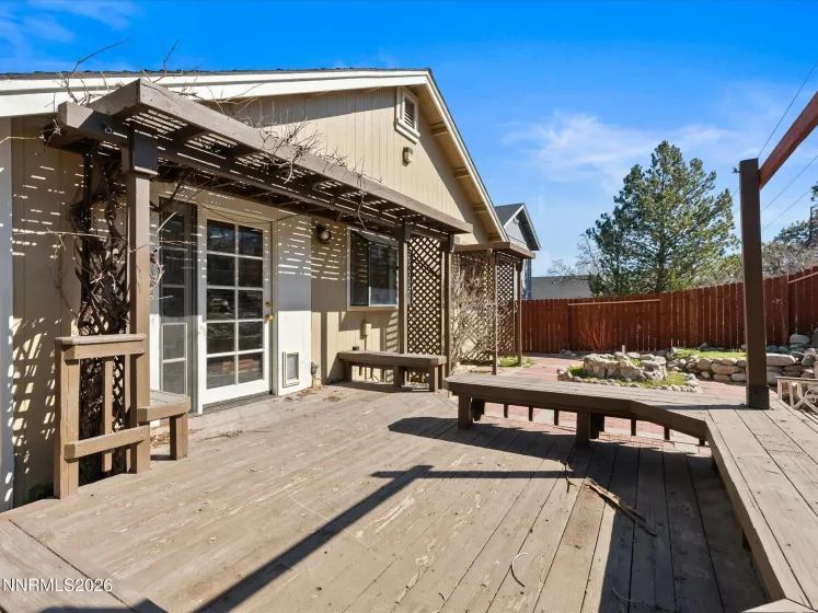 5846 Walnut Creek, Reno, Nevada 89523, 3 Bedrooms Bedrooms, ,2 BathroomsBathrooms,Residential,Residential,Walnut Creek,260002570