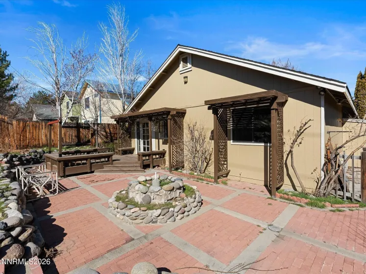 5846 Walnut Creek, Reno, Nevada 89523, 3 Bedrooms Bedrooms, ,2 BathroomsBathrooms,Residential,Residential,Walnut Creek,260002570