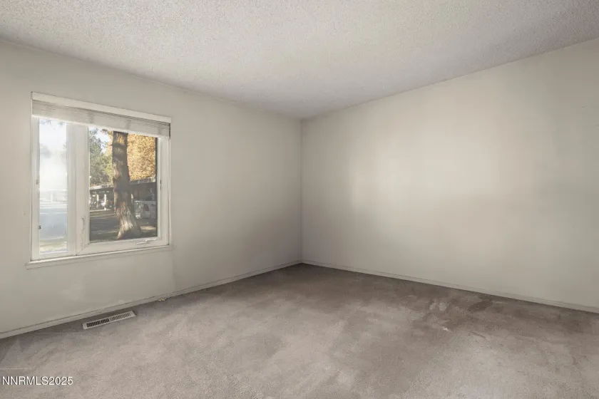 2371 Roundhouse, Sparks, Nevada 89431, 2 Bedrooms Bedrooms, ,1 BathroomBathrooms,Residential,Residential,Roundhouse,250058929