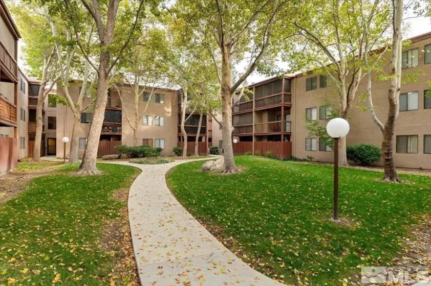 2955 Lakeside, Reno, Nevada 89509, 1 Bedroom Bedrooms, ,1 BathroomBathrooms,Residential,Residential,Lakeside,240014257