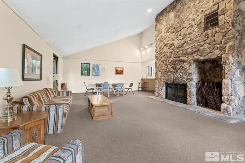 2955 Lakeside, Reno, Nevada 89509, 1 Bedroom Bedrooms, ,1 BathroomBathrooms,Residential,Residential,Lakeside,240014257