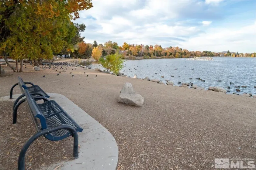 2955 Lakeside, Reno, Nevada 89509, 1 Bedroom Bedrooms, ,1 BathroomBathrooms,Residential,Residential,Lakeside,240014257