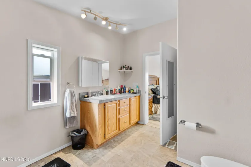 4635 Brayton, Winnemucca, Nevada 89445, 3 Bedrooms Bedrooms, ,2 BathroomsBathrooms,Residential,Residential,Brayton,260002571