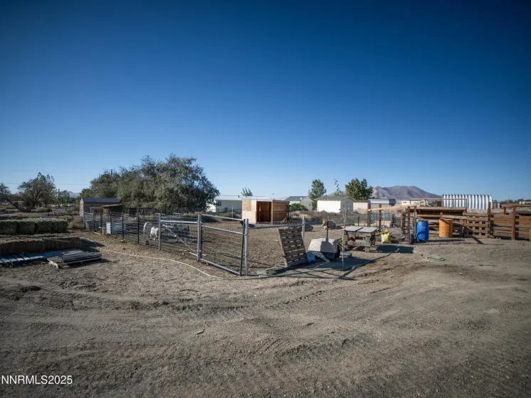 4635 Brayton, Winnemucca, Nevada 89445, 3 Bedrooms Bedrooms, ,2 BathroomsBathrooms,Residential,Residential,Brayton,260002571