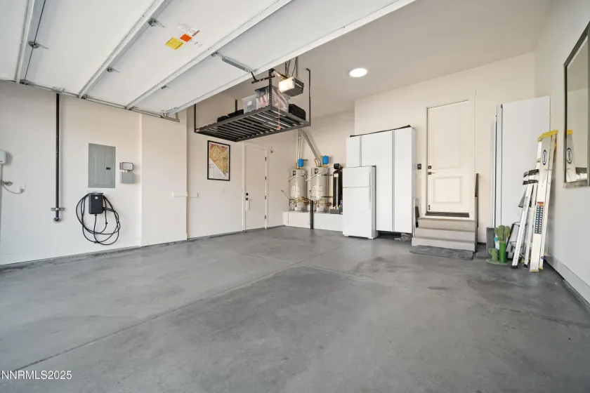 9176 Graycliff, Reno, Nevada 89523, 5 Bedrooms Bedrooms, ,6 BathroomsBathrooms,Residential,Residential,Graycliff,260002572