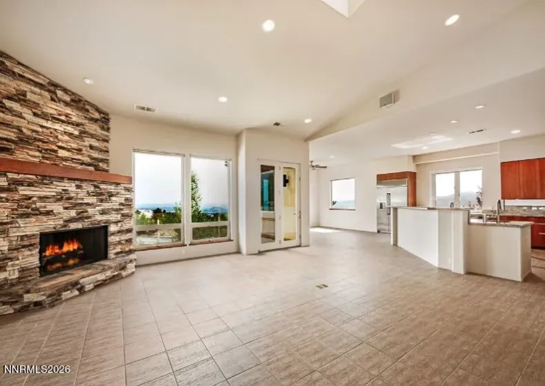 10123 Indian Ridge, Reno, Nevada 89511, 4 Bedrooms Bedrooms, ,3 BathroomsBathrooms,Residential,Residential,Indian Ridge,260002573