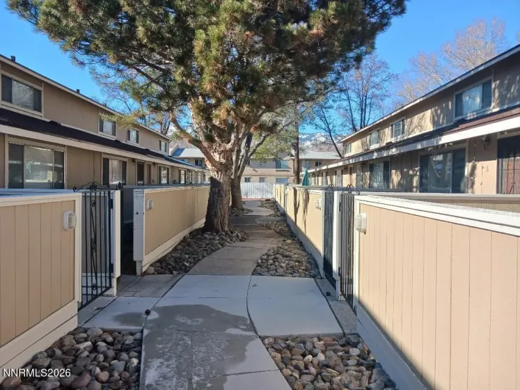 401 Allouette, Carson City, Nevada 89701, 3 Bedrooms Bedrooms, ,3 BathroomsBathrooms,Residential,Residential,Allouette,260002583