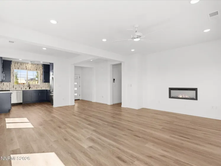 14460 Fredonia, Reno, Nevada 89506, 3 Bedrooms Bedrooms, ,2 BathroomsBathrooms,Residential,Residential,Fredonia,260002582