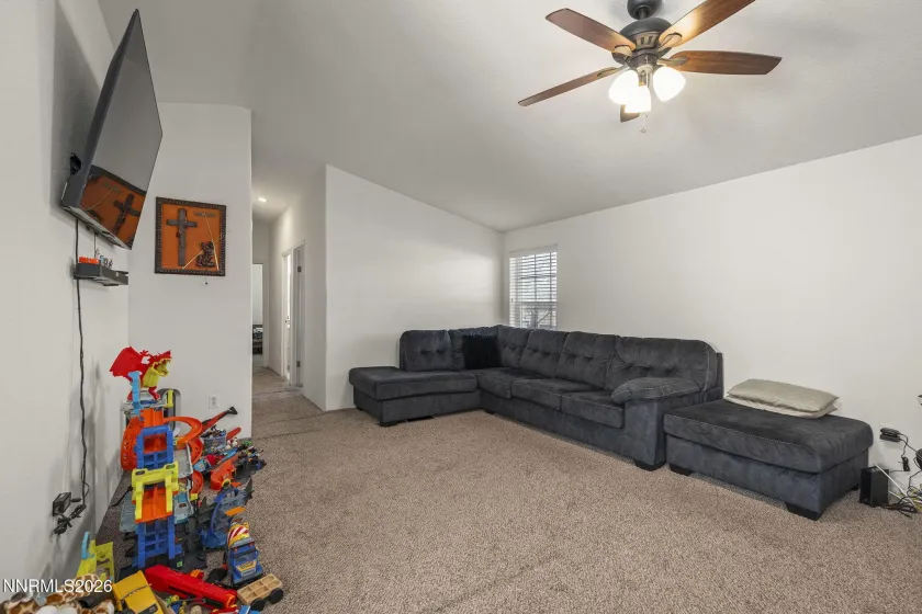 2151 Barberry, Reno, Nevada 89512, 3 Bedrooms Bedrooms, ,2 BathroomsBathrooms,Residential,Residential,Barberry,260002584