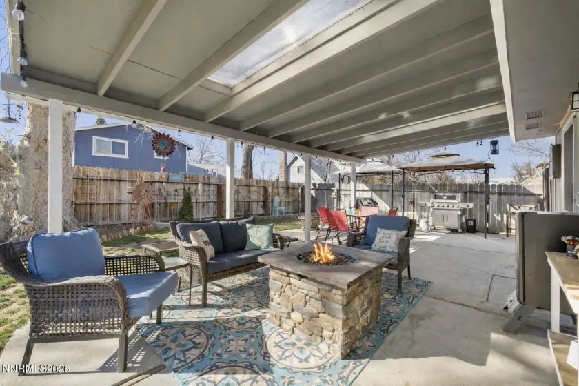 7275 Offenhauser, Reno, Nevada 89511, 4 Bedrooms Bedrooms, ,3 BathroomsBathrooms,Residential,Residential,Offenhauser,260002585