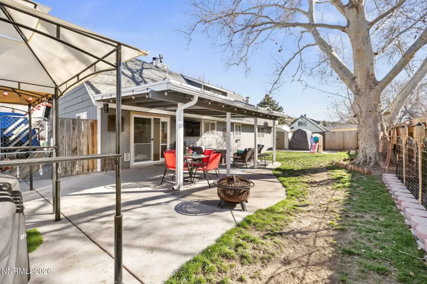 7275 Offenhauser, Reno, Nevada 89511, 4 Bedrooms Bedrooms, ,3 BathroomsBathrooms,Residential,Residential,Offenhauser,260002585