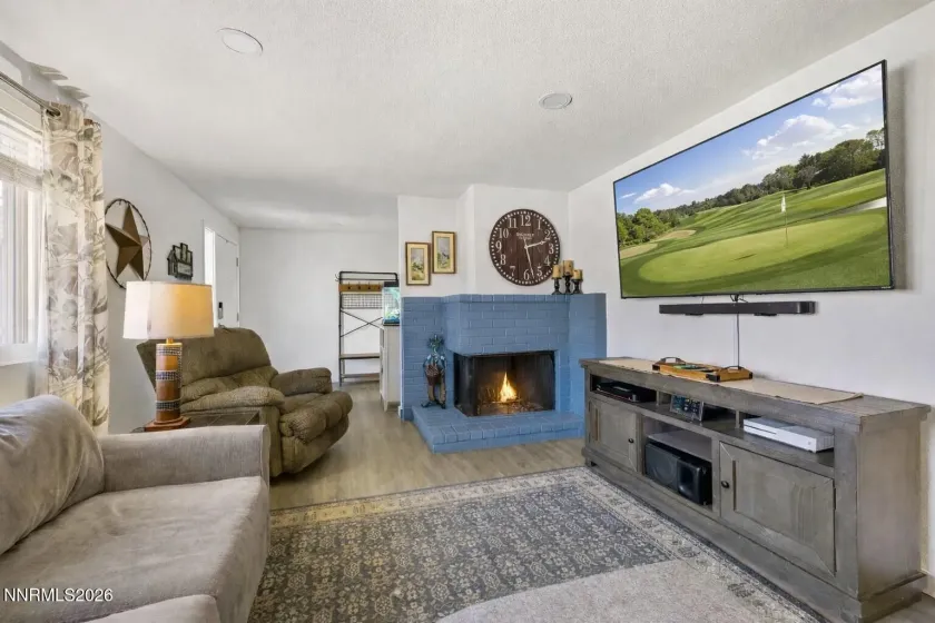 7275 Offenhauser, Reno, Nevada 89511, 4 Bedrooms Bedrooms, ,3 BathroomsBathrooms,Residential,Residential,Offenhauser,260002585