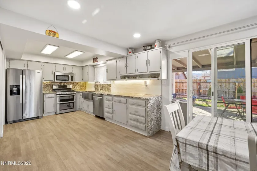 7275 Offenhauser, Reno, Nevada 89511, 4 Bedrooms Bedrooms, ,3 BathroomsBathrooms,Residential,Residential,Offenhauser,260002585