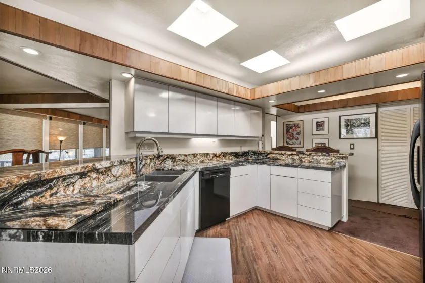 13600 Stoney Brook, Reno, Nevada 89511, 3 Bedrooms Bedrooms, ,3 BathroomsBathrooms,Residential,Residential,Stoney Brook,260002587