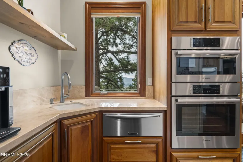 370 Timberlake, Reno, Nevada 89511, 4 Bedrooms Bedrooms, ,5 BathroomsBathrooms,Residential,Residential,Timberlake,250055202