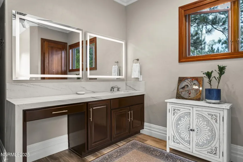 370 Timberlake, Reno, Nevada 89511, 4 Bedrooms Bedrooms, ,5 BathroomsBathrooms,Residential,Residential,Timberlake,250055202