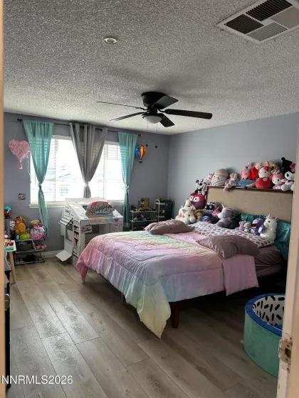 4185 Mira Loma, Reno, Nevada 89502, 3 Bedrooms Bedrooms, ,3 BathroomsBathrooms,Residential,Residential,Mira Loma,260002595