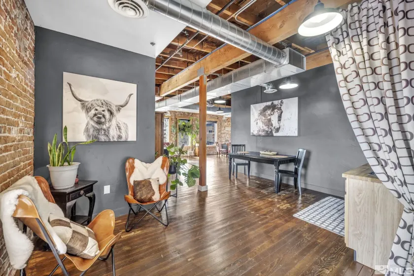 1453 Hwy 395, Gardnerville, Nevada 89410, ,Commercial Sale,Residential,Hwy 395,260002596