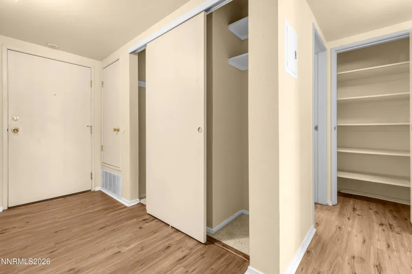 2845 Idlewild, Reno, Nevada 89509, 2 Bedrooms Bedrooms, ,1 BathroomBathrooms,Residential,Residential,Idlewild,260002590