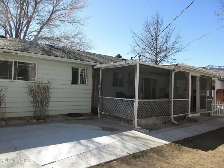 812 Chernus, Carson City, Nevada 89703, 3 Bedrooms Bedrooms, ,2 BathroomsBathrooms,Residential,Residential,Chernus,260002608