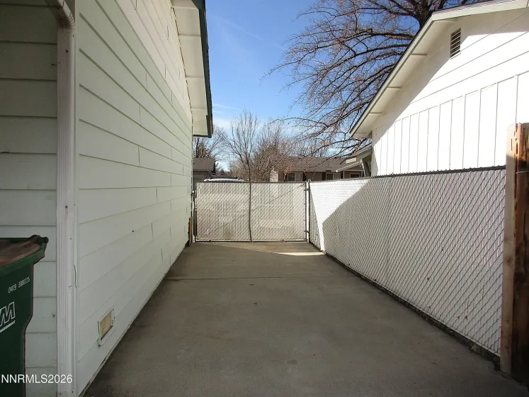 812 Chernus, Carson City, Nevada 89703, 3 Bedrooms Bedrooms, ,2 BathroomsBathrooms,Residential,Residential,Chernus,260002608