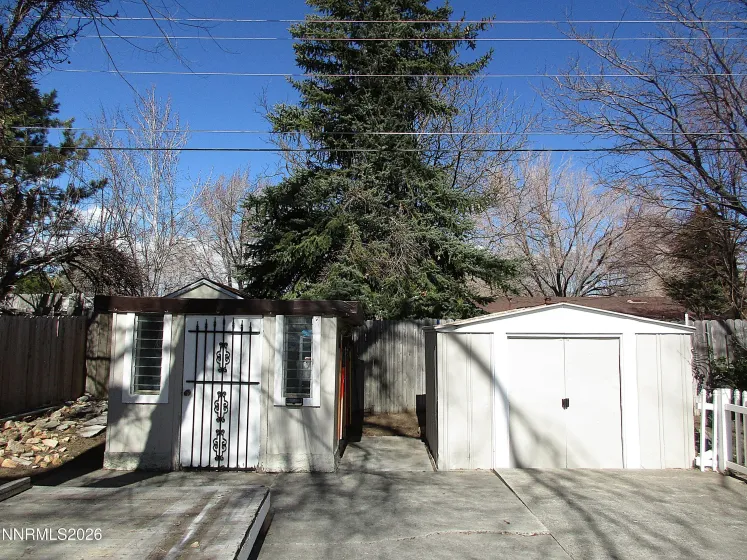 812 Chernus, Carson City, Nevada 89703, 3 Bedrooms Bedrooms, ,2 BathroomsBathrooms,Residential,Residential,Chernus,260002608