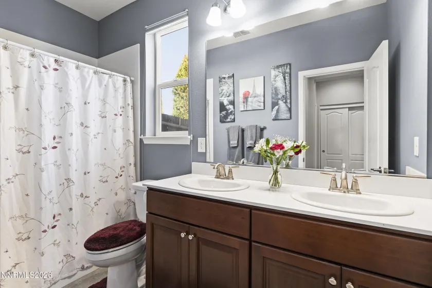 3010 Bull Rider, Reno, Nevada 89521, 3 Bedrooms Bedrooms, ,3 BathroomsBathrooms,Residential,Residential,Bull Rider,260002610