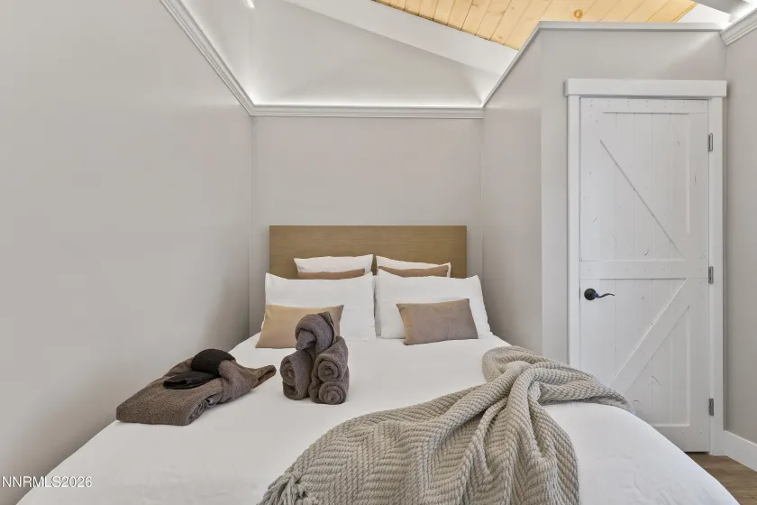 810 Alder, Incline Village, Nevada 89451, 2 Bedrooms Bedrooms, ,1 BathroomBathrooms,Residential,Residential,Alder,260002614