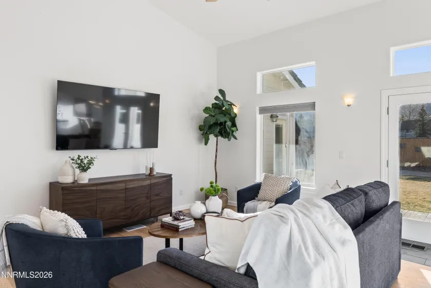 325 Old Washoe, Washoe Valley, Nevada 89704, 4 Bedrooms Bedrooms, ,3 BathroomsBathrooms,Residential,Residential,Old Washoe,260002615