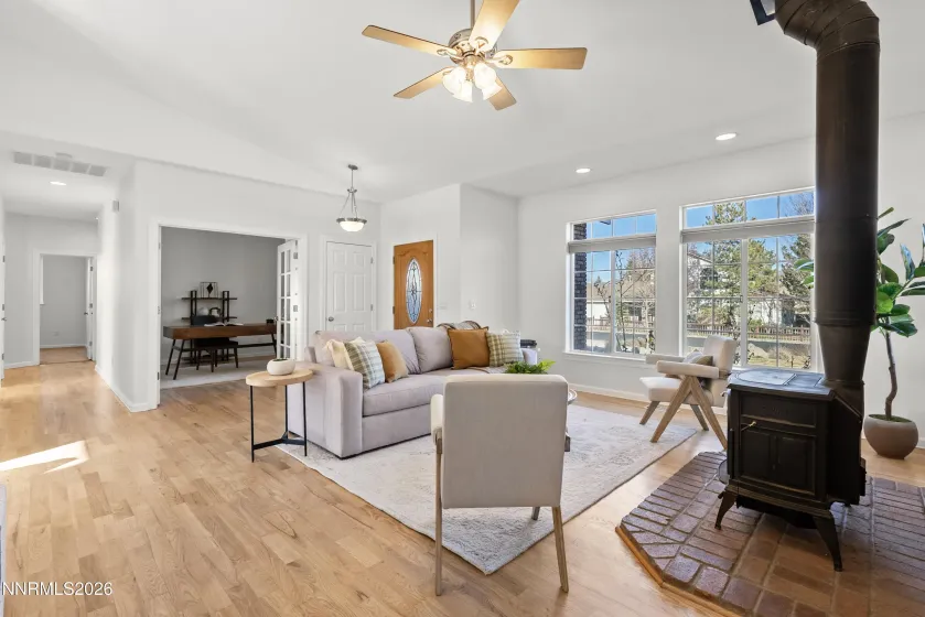 325 Old Washoe, Washoe Valley, Nevada 89704, 4 Bedrooms Bedrooms, ,3 BathroomsBathrooms,Residential,Residential,Old Washoe,260002615