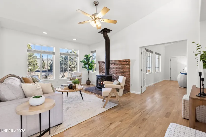 325 Old Washoe, Washoe Valley, Nevada 89704, 4 Bedrooms Bedrooms, ,3 BathroomsBathrooms,Residential,Residential,Old Washoe,260002615